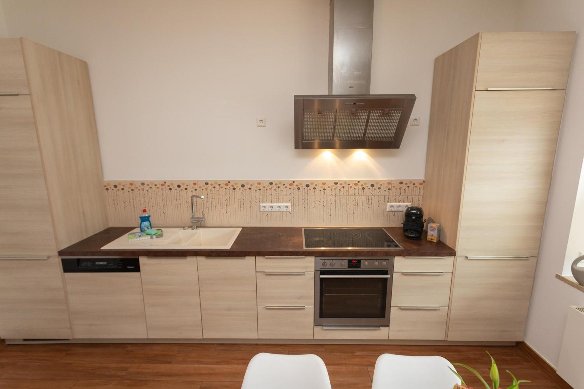 Stadthaus Mit 2 Schlafzimmern & Wohnzimmer Mit Kamin - Kostenloser Privat-Parkplatz Auf Dem Grundstueck Leipzig Dış mekan fotoğraf